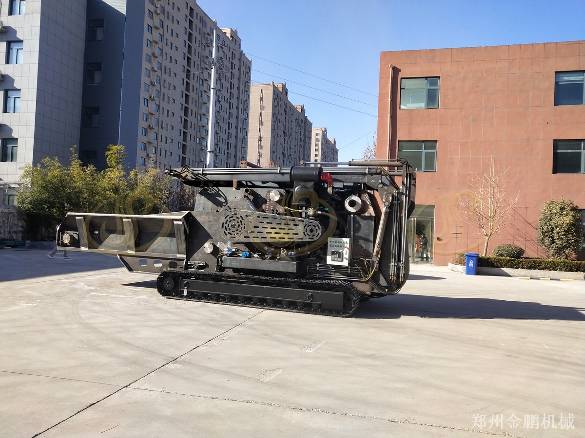郑州金鹏树枝木材粉碎机选型参考与处理流程说明