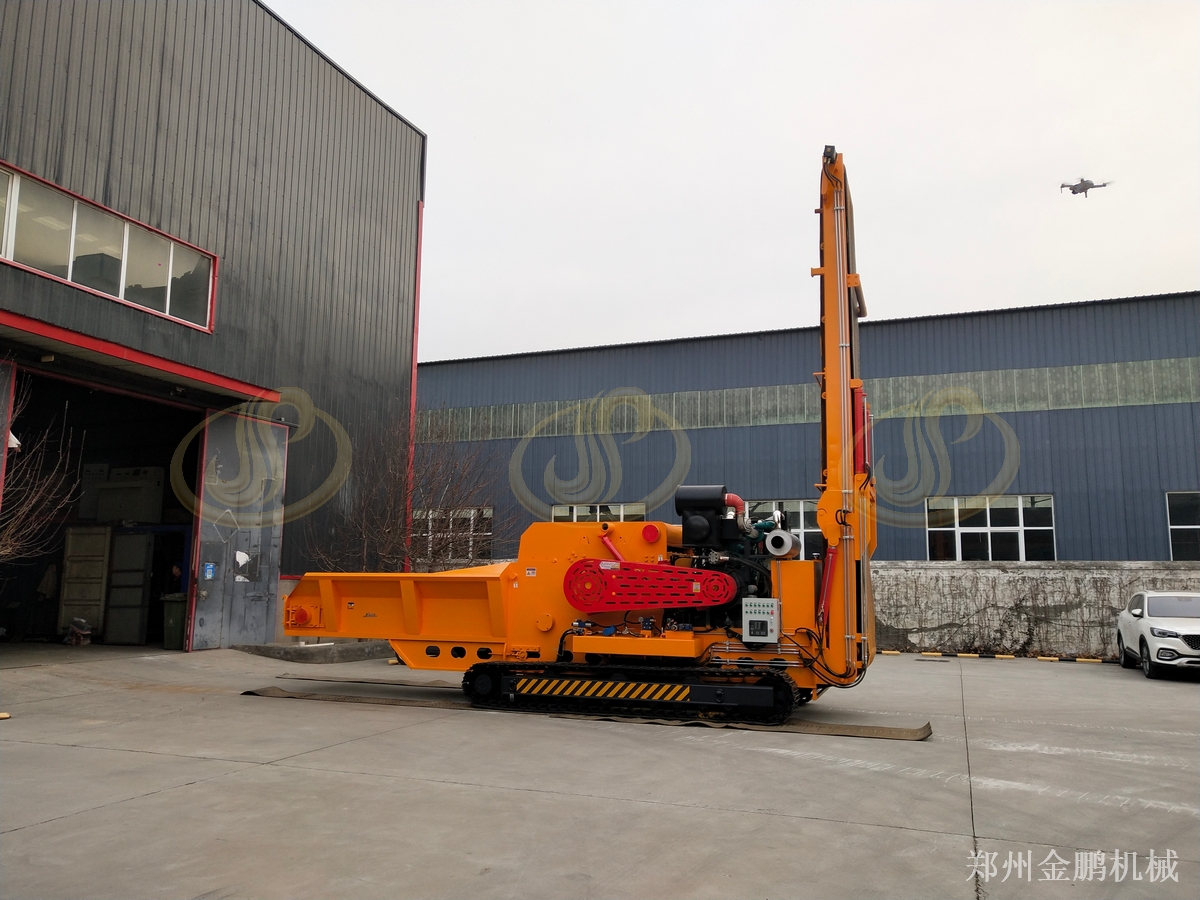 郑州金鹏大型全自动树枝粉碎机选型判断与工艺衔接说明