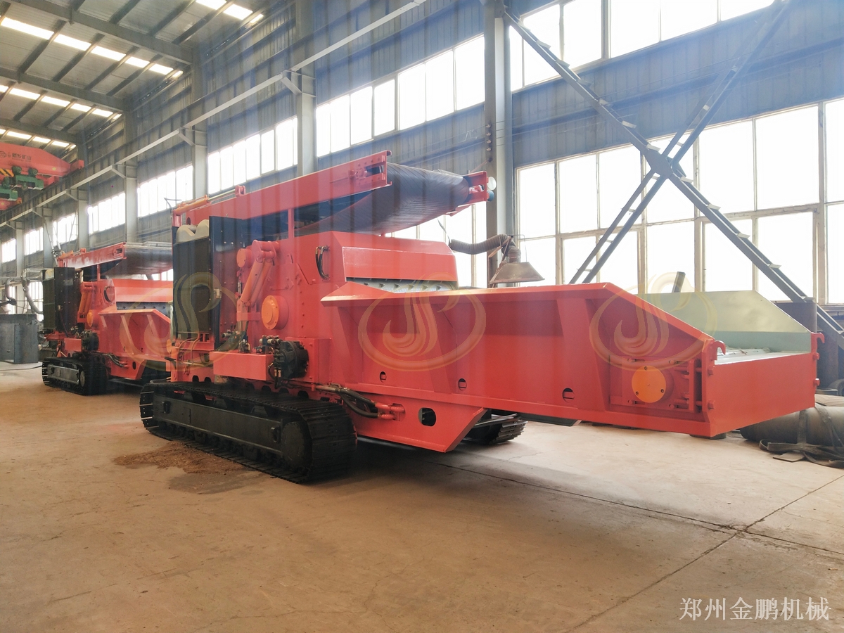 郑州金鹏大型枝条粉碎机：集中料场与分散料堆作业配置参考